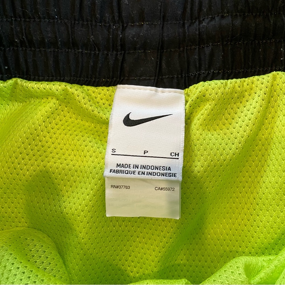 Nike Swim Trunks | Small - Picture 5 of 7